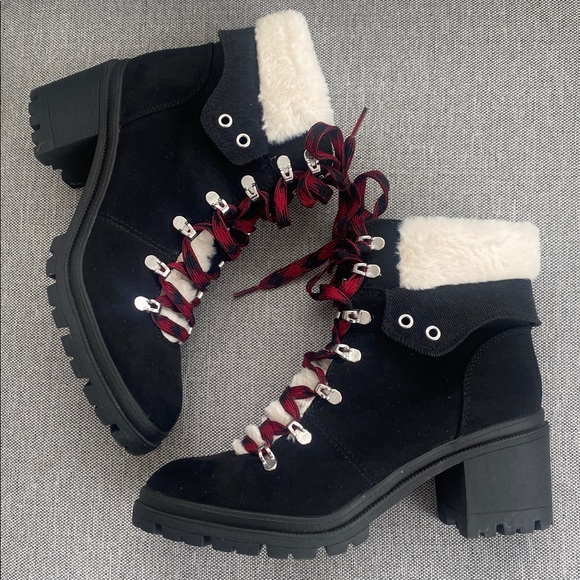 Jellypop mission, black faux suede with faux Sherpa trimmed Laced ankle boots 10 - Picture 3 of 11